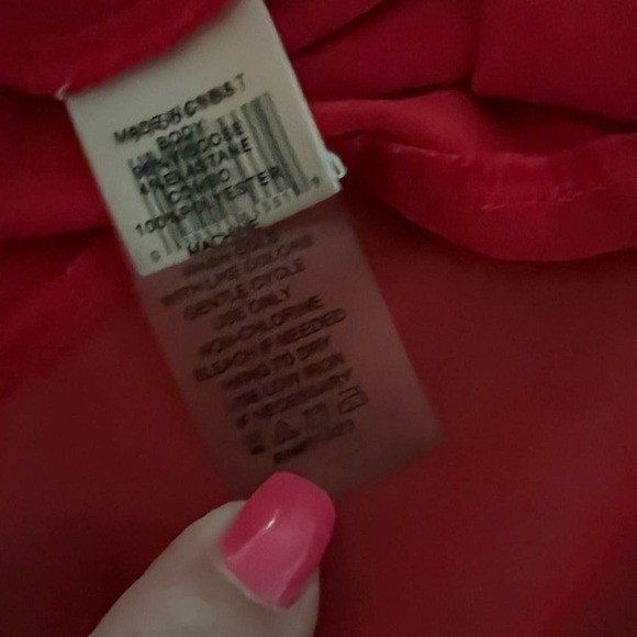 Vince Camuto red blouse/ tunic size M‎ - Picture 4 of 8